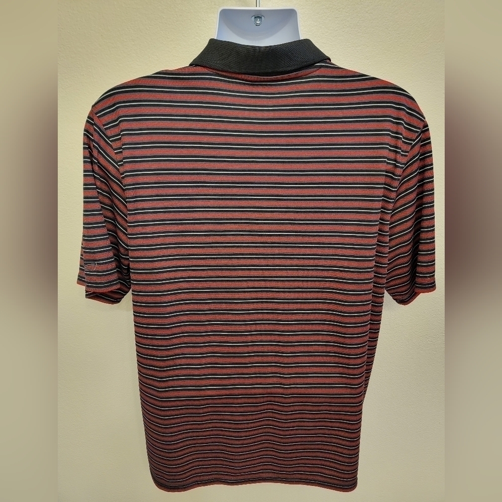2 Reebok Men's Performance Polo Shirts - Picture 3 of 7